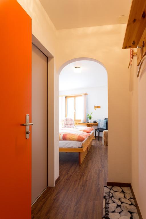 Hotel B&B Susom Surlej 실파플라나 외부 사진