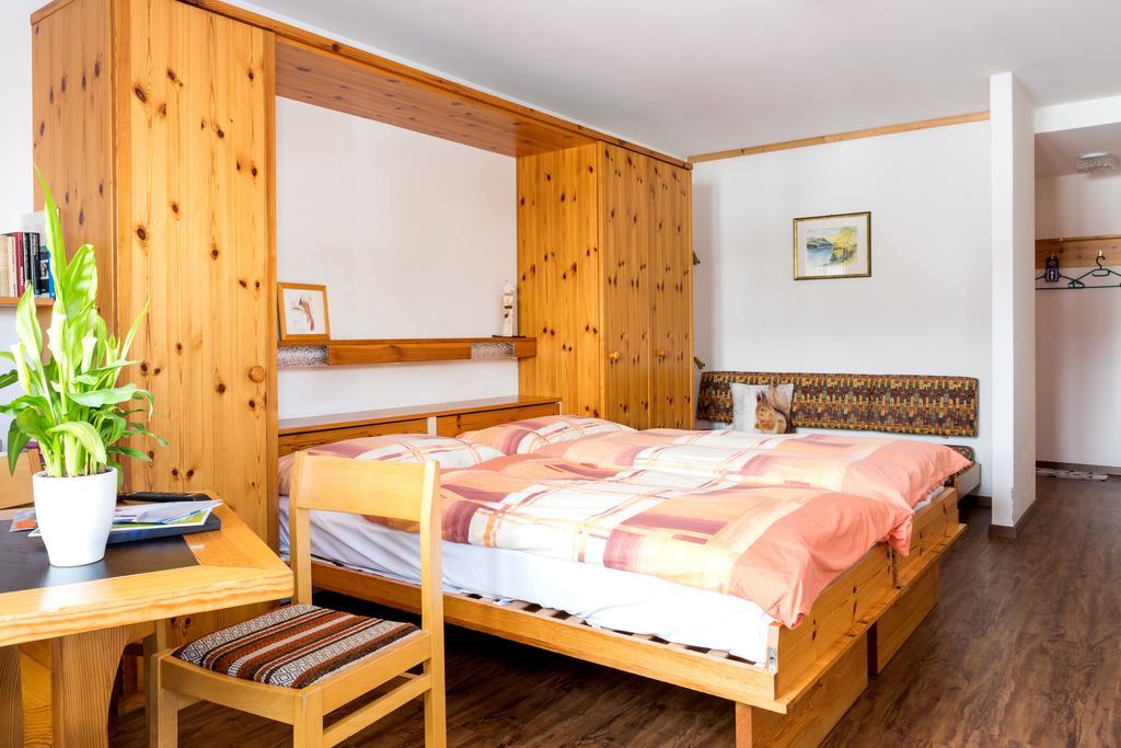 Hotel B&B Susom Surlej 실파플라나 외부 사진